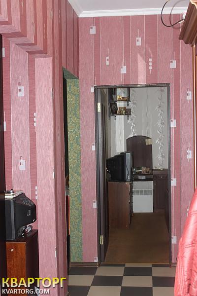 Sell house. Киев,  Васильковская — photo 1