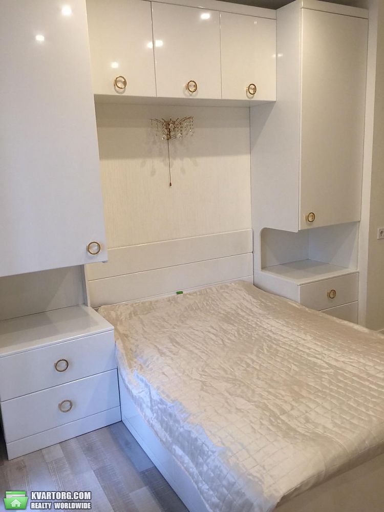 Sell 3-room apartment. Киев, Ахматовой — photo 2