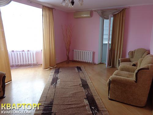 Rent out 2-room apartment. Киев,  Урловская — photo 7