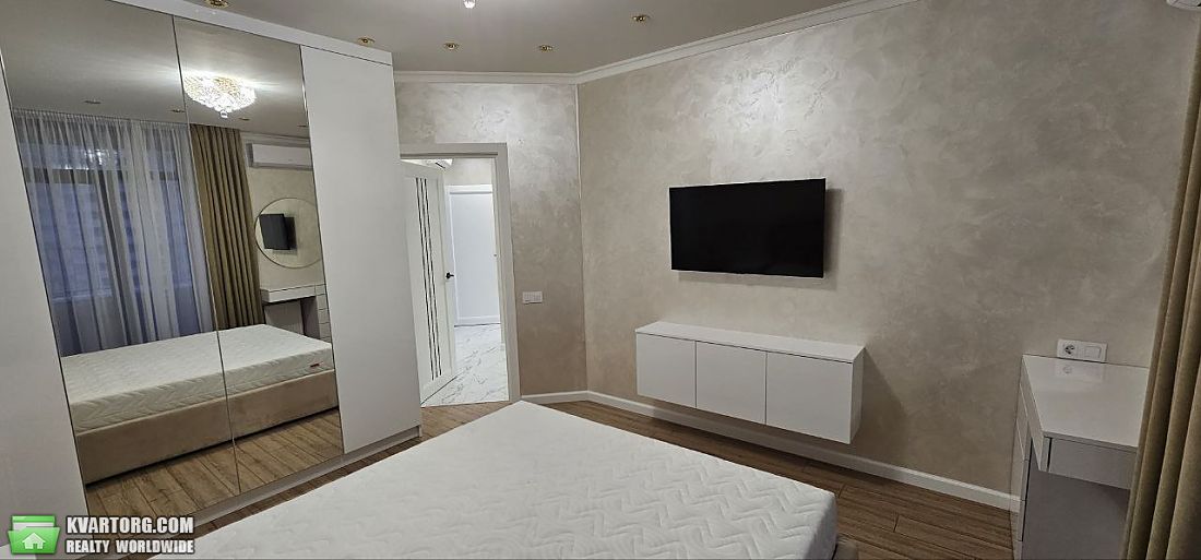 Sell 2-room apartment. Киев,  Берестейський проспект — photo 3