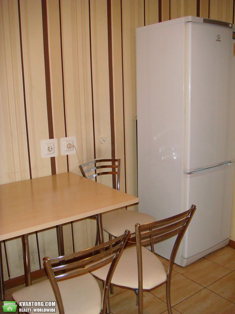Sell 4-room apartment. Киев,  Семашко — photo 3