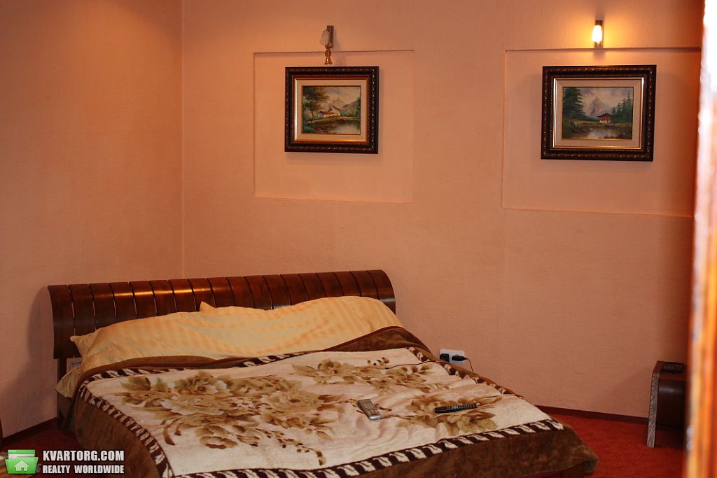Rent out house. Киев,  Ягодная — photo 9