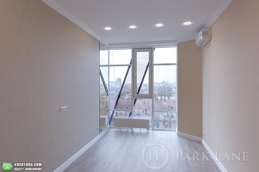 Sell 3-room apartment. Киев,  Антонова — photo 4