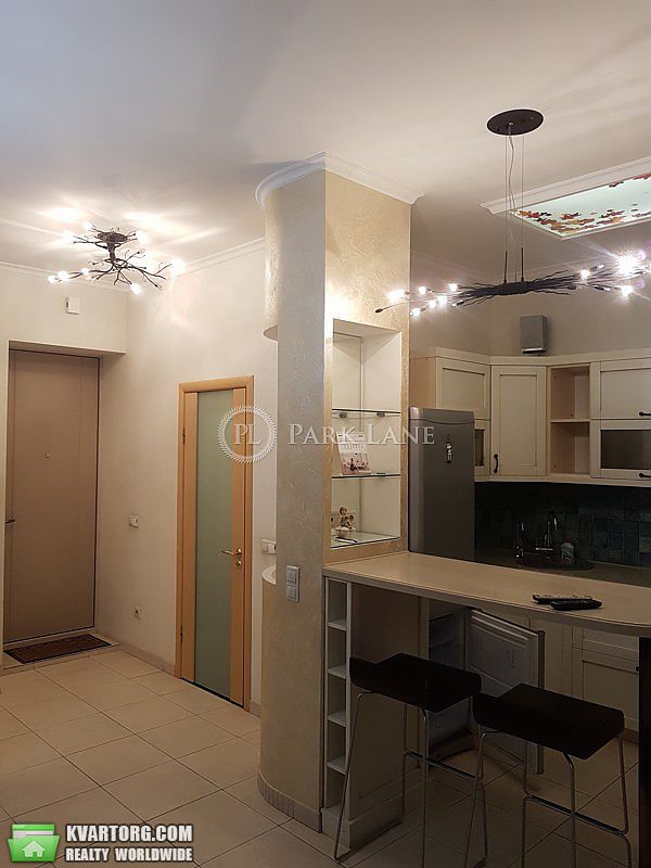Rent out 2-room apartment. Киев, Лаврская — photo 4