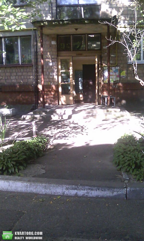Sell 2-room apartment. Киев,  Лейпцигская — photo 2