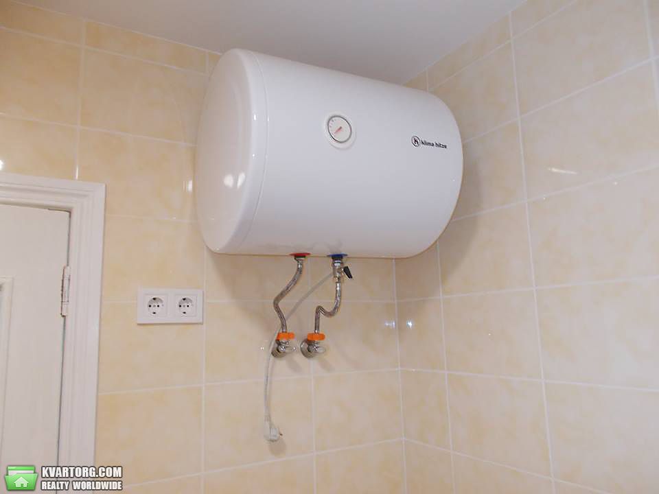 Rent out 1-room apartment. Киев,  Львовская — photo 4