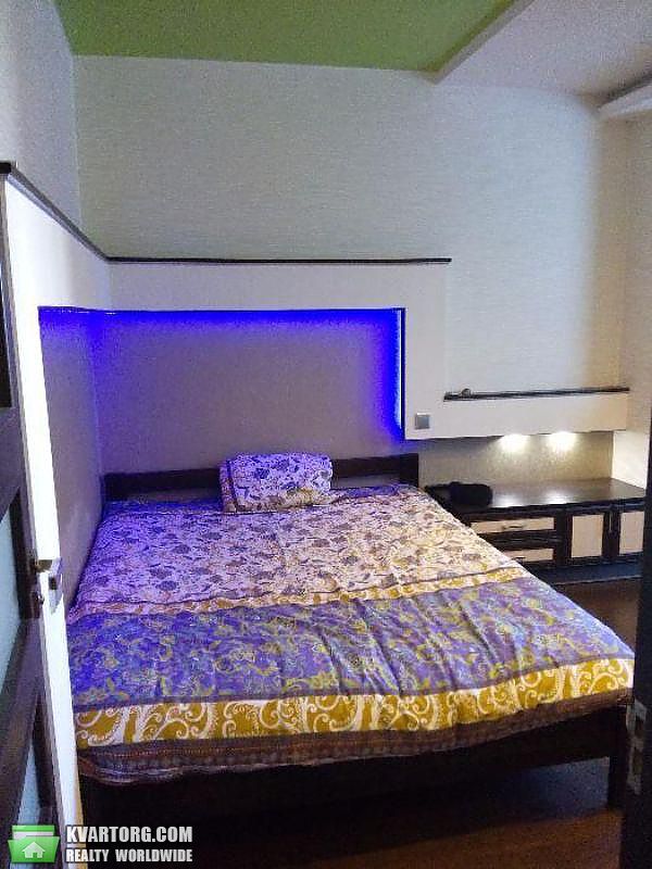 Rent out 2-room apartment. Киев,  Вильямса — photo 2
