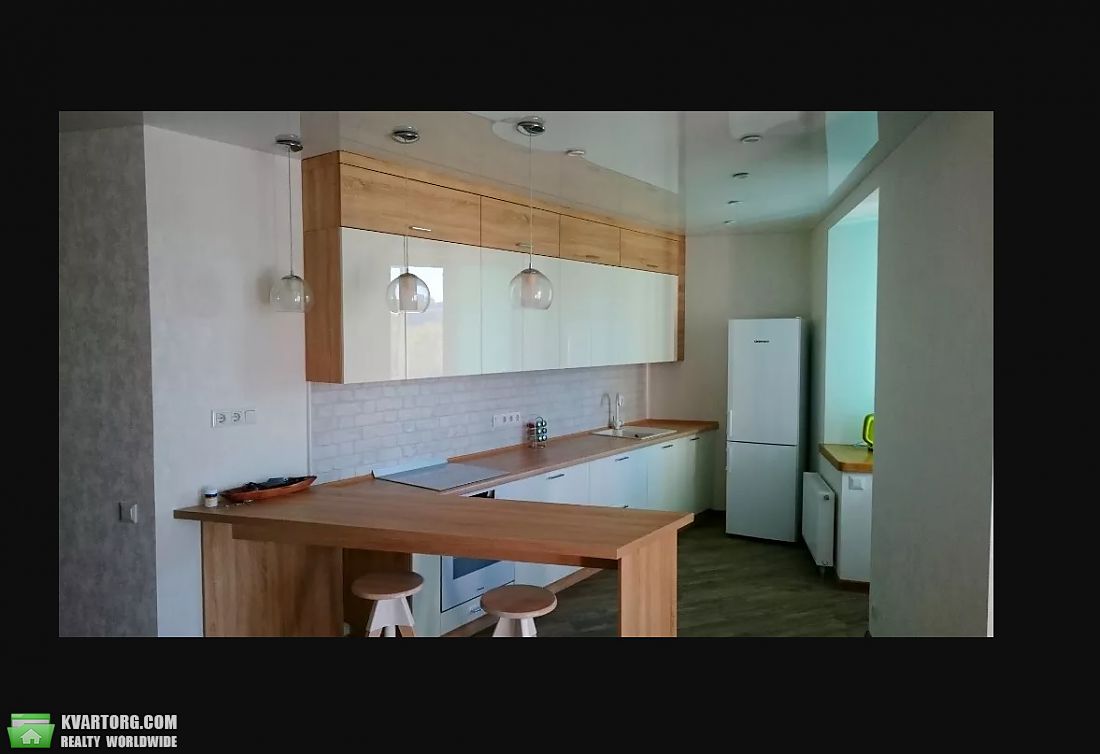 Rent out 2-room apartment. Киев,  Герцена — photo 2