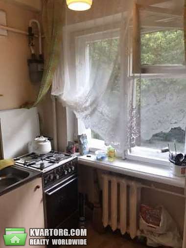 Sell 1-room apartment. Киев,  Метростроевская — photo 4
