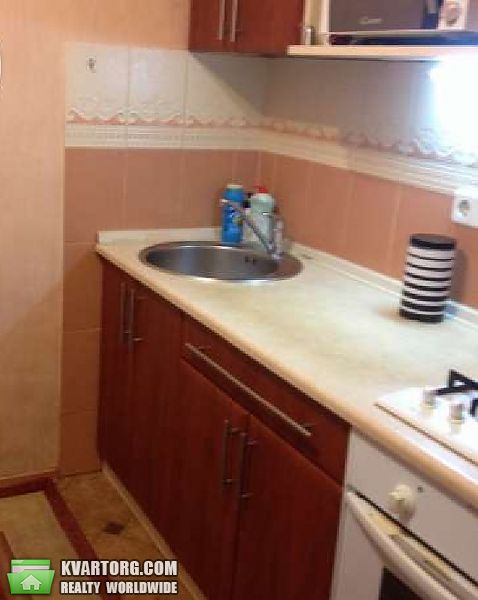 продам 2-комнатную квартиру. Киев,  Харьковское шоссе - фото 1