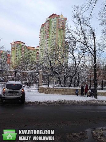 Rent out 1-room apartment. Киев, Донца — photo 2