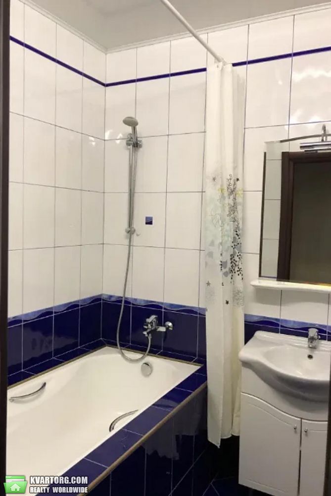 Rent out 3-room apartment. Киев,  Татарская — photo 4