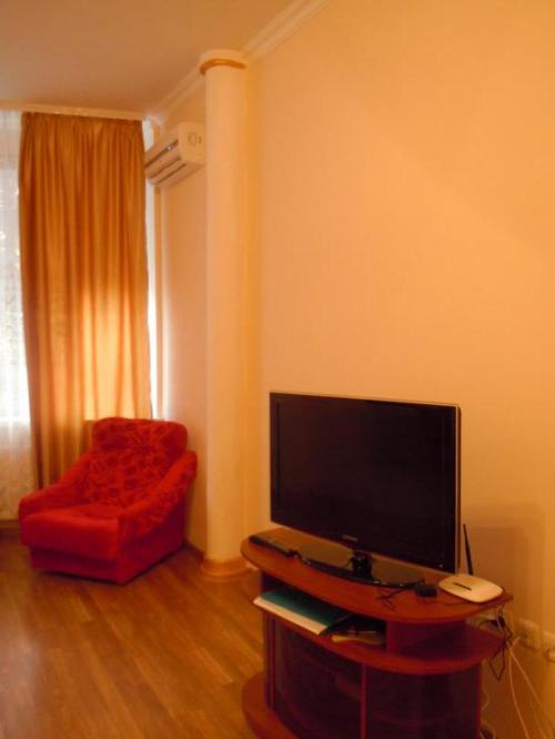 Rent out 1-room apartment. Одесса, Армейская/ ЖК Звездный городок — photo 1