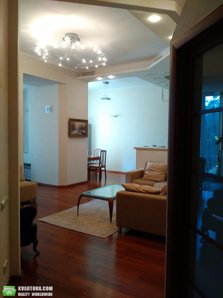 Rent out 3-room apartment. Киев,  Заньковецкой — photo 2