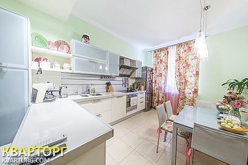Sell 4-room apartment. Киев,  Старонаводницкая — photo 4