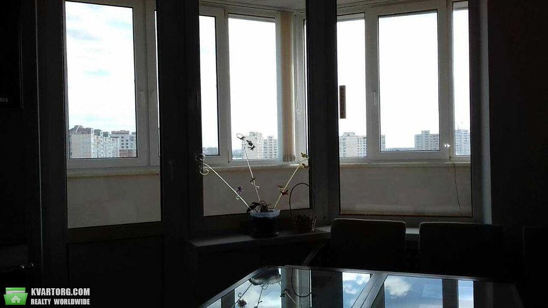 Sell 2-room apartment. Киев, пр. Лобановского — photo 3
