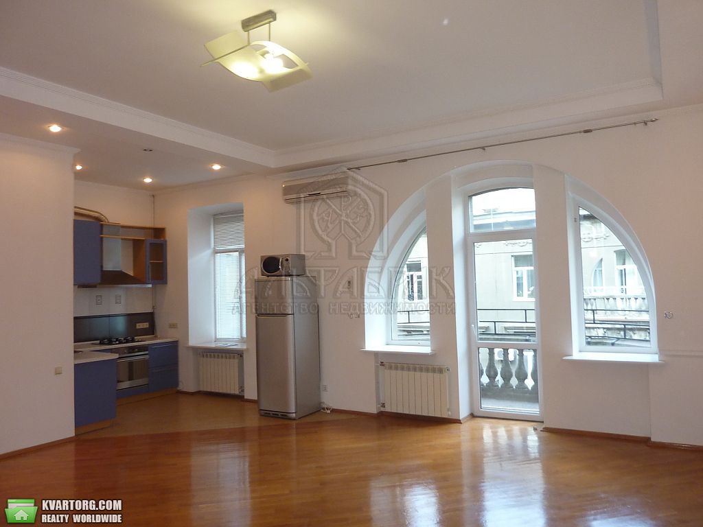 Sell 3-room apartment. Киев,  Крещатик — photo 2