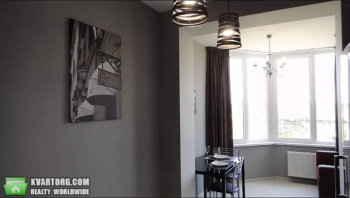 Rent out 2-room apartment. Киев,  Мира пр — photo 4