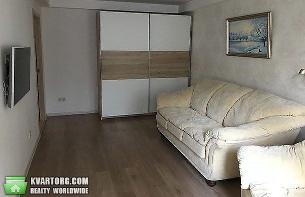Sell 2-room apartment. Киев, Маричанская — photo 2