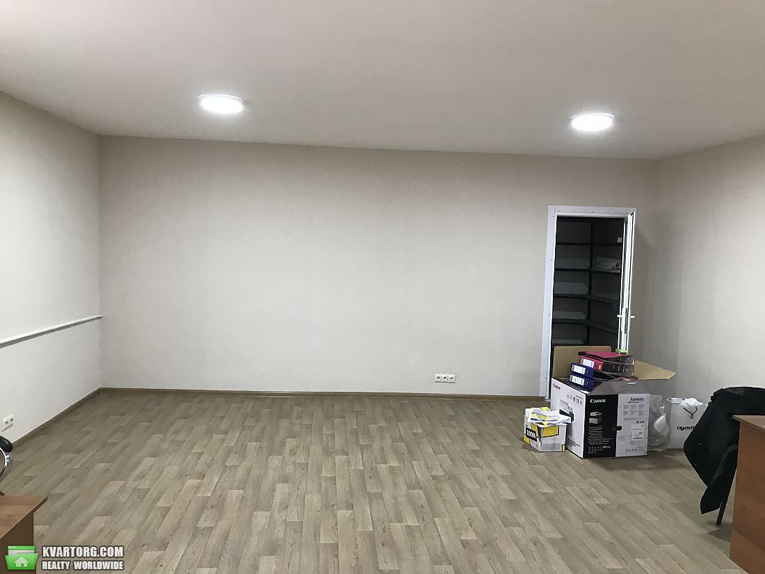 Rent out office. Киев,  Севастопольская пл — photo 1