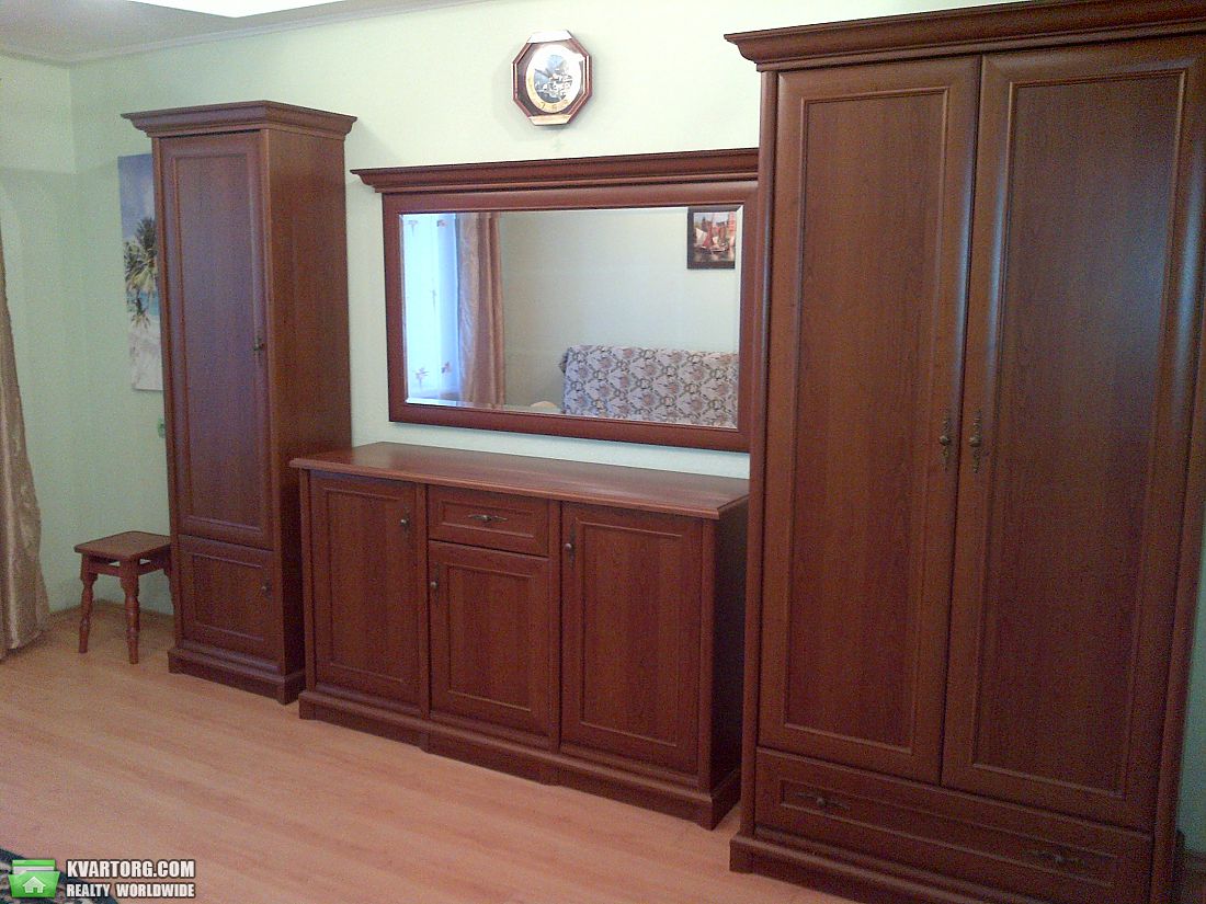 Rent out 2-room apartment. Киев,  Багговутовская — photo 5