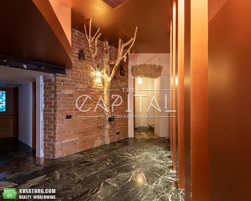 Rent out 4-room apartment. Киев,  Большая Житомирская — photo 9