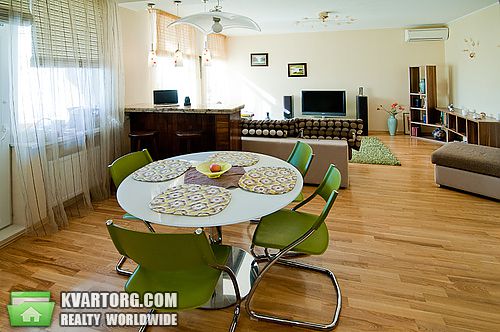 Rent out 3-room apartment. Киев, ул. Степана Руданского — photo 6