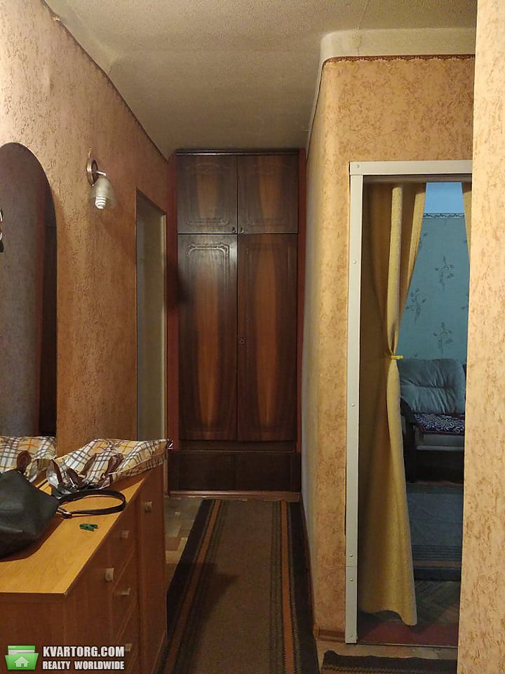 Rent out 2-room apartment. Буча, Полевая — photo 5