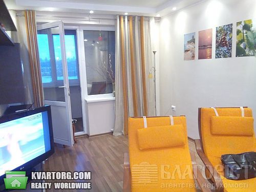 Sell 2-room apartment. Киев, Днепровская набережная, — photo 3