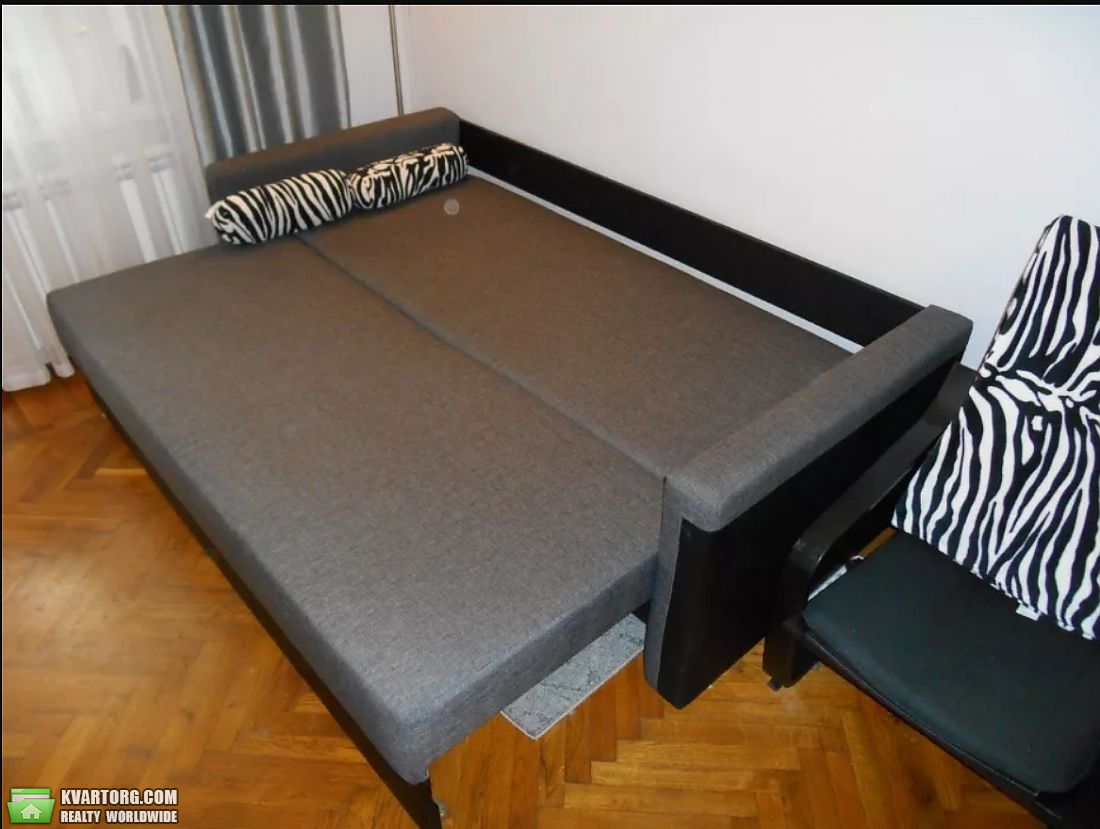 Rent out 2-room apartment. Киев,  Приозерная — photo 4