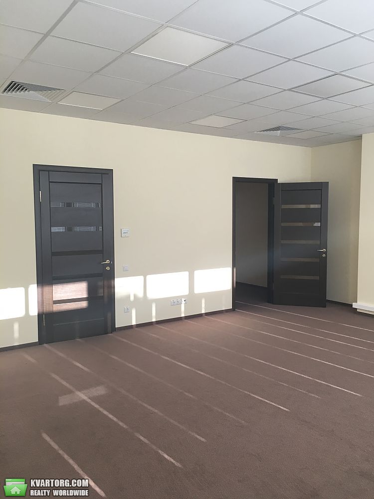 Rent out office. Киев, Кловский спуск — photo 4