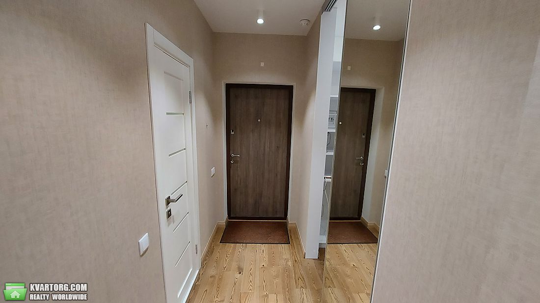 Rent out 1-room apartment. Киев,  Шолуденко — photo 6