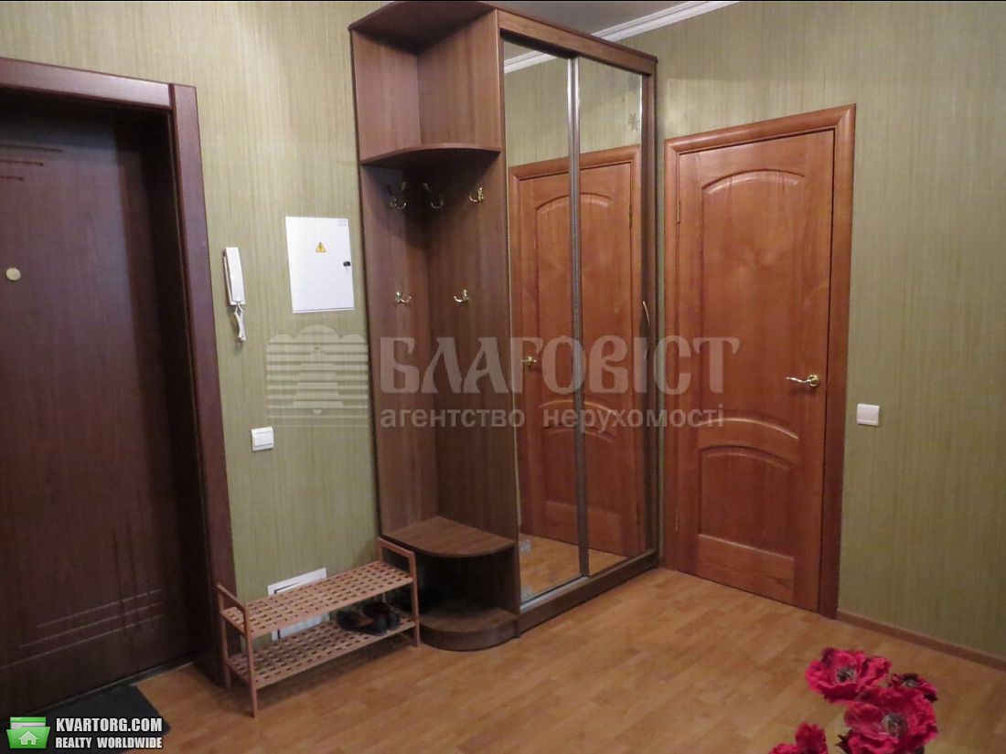 Rent out 1-room apartment. Киев,  Голосеевская — photo 2