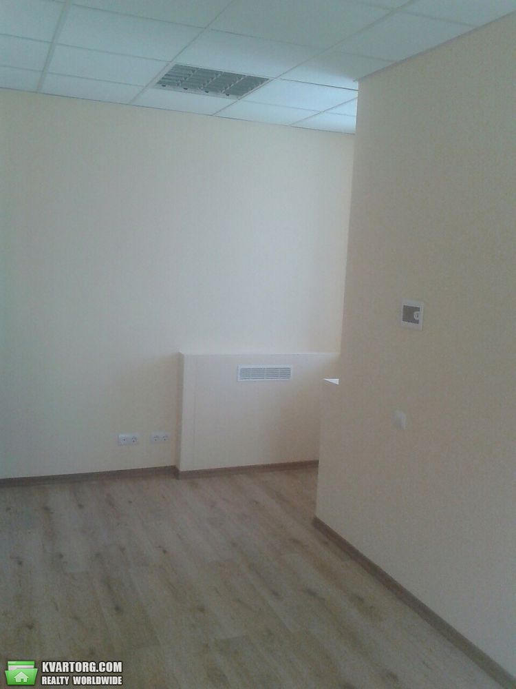 Rent out office. Киев,  Ревуцкого — photo 2