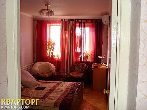 Sell 3-room apartment. Киев, Радужная — photo 2