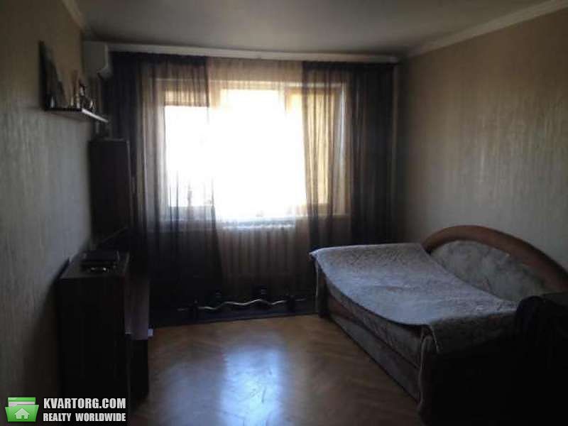 Sell 1-room apartment. Киев,  Свободы пр — photo 2