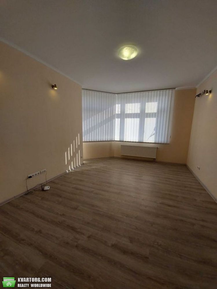 Sell 1-room apartment. Киев,  Драгоманова — photo 3