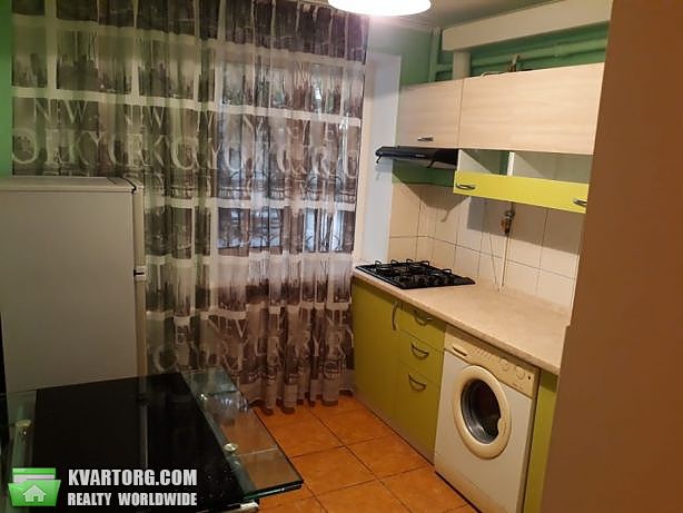 Rent out 2-room apartment. Киев,  Белорусская — photo 5