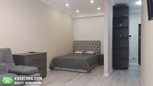 Rent out 1-room apartment. Киев, Юношеская — photo 6