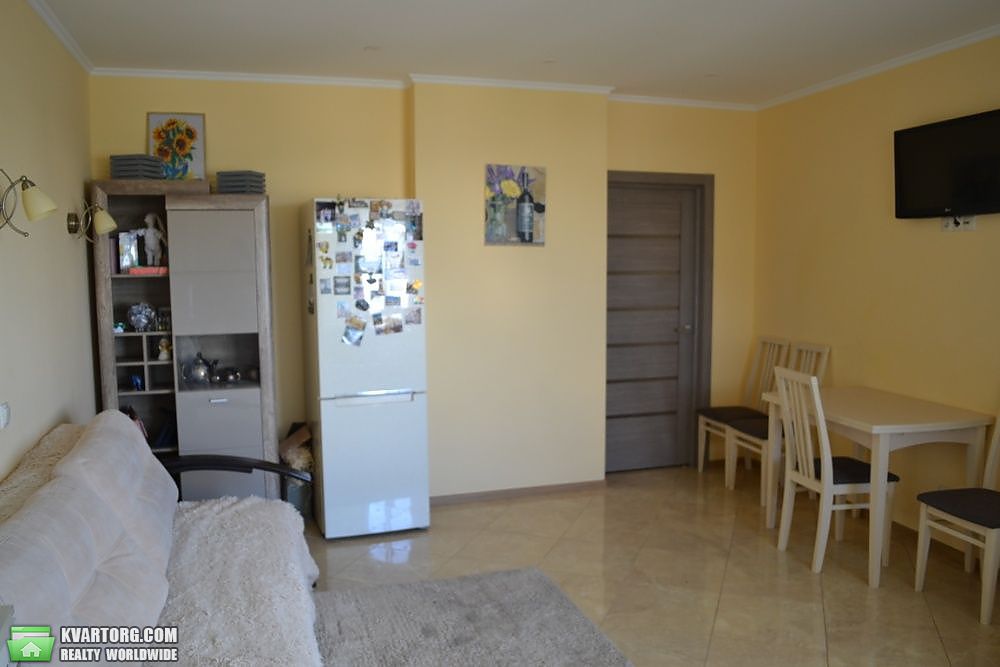 Sell 1-room apartment. Киев,  Коломиевский пер — photo 2