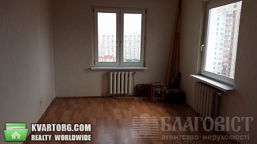 Sell 2-room apartment. Киев, Урловская — photo 2