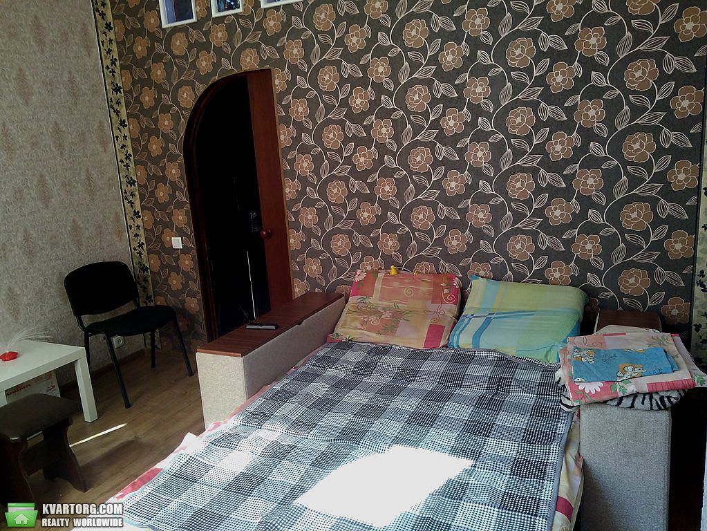 Rent out 1-room apartment. Киев,  Дарницкий бул — photo 1