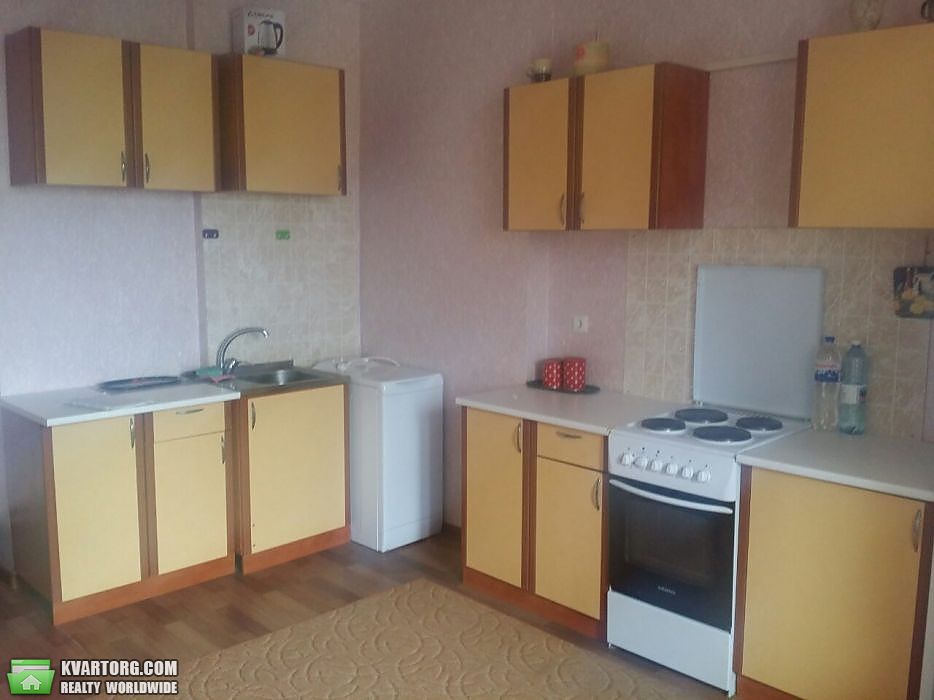 Sell 1-room apartment. Киев,  Моторный пер — photo 1