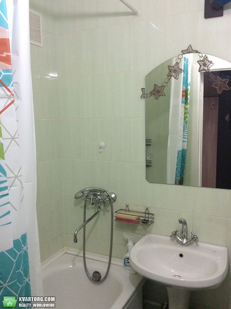 Rent out 1-room apartment. Киев,  Малиновского — photo 2