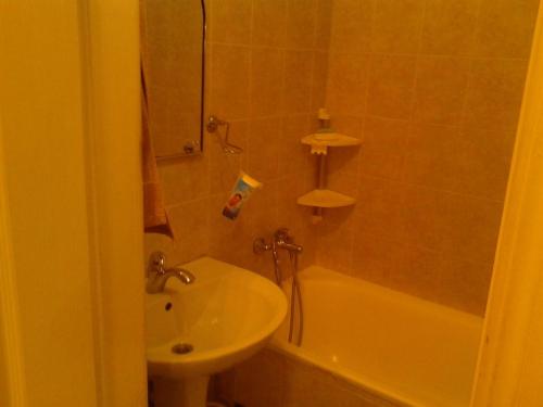 Rent out 2-room apartment. Одесса, Дерибасовская — photo 7