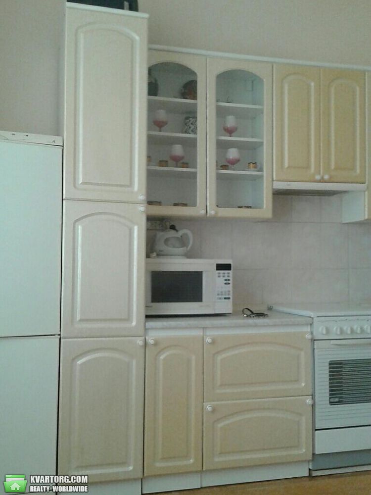 Rent out 2-room apartment. Киев,  Сечевых Стрельцов — photo 7
