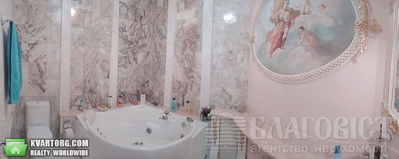 Sell 4-room apartment. Киев,  Большая Житомирская — photo 10