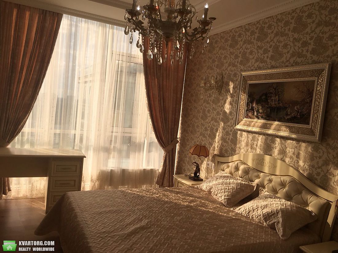 Rent out 2-room apartment. Одесса, Французский бульвар — photo 9