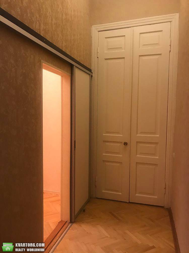 Rent out 3-room apartment. Киев,  Малоподвальная — photo 7