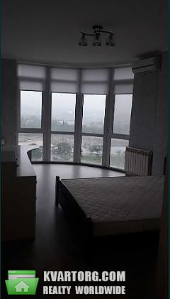 Rent out 2-room apartment. Киев,  Героев Сталинграда пр — photo 4
